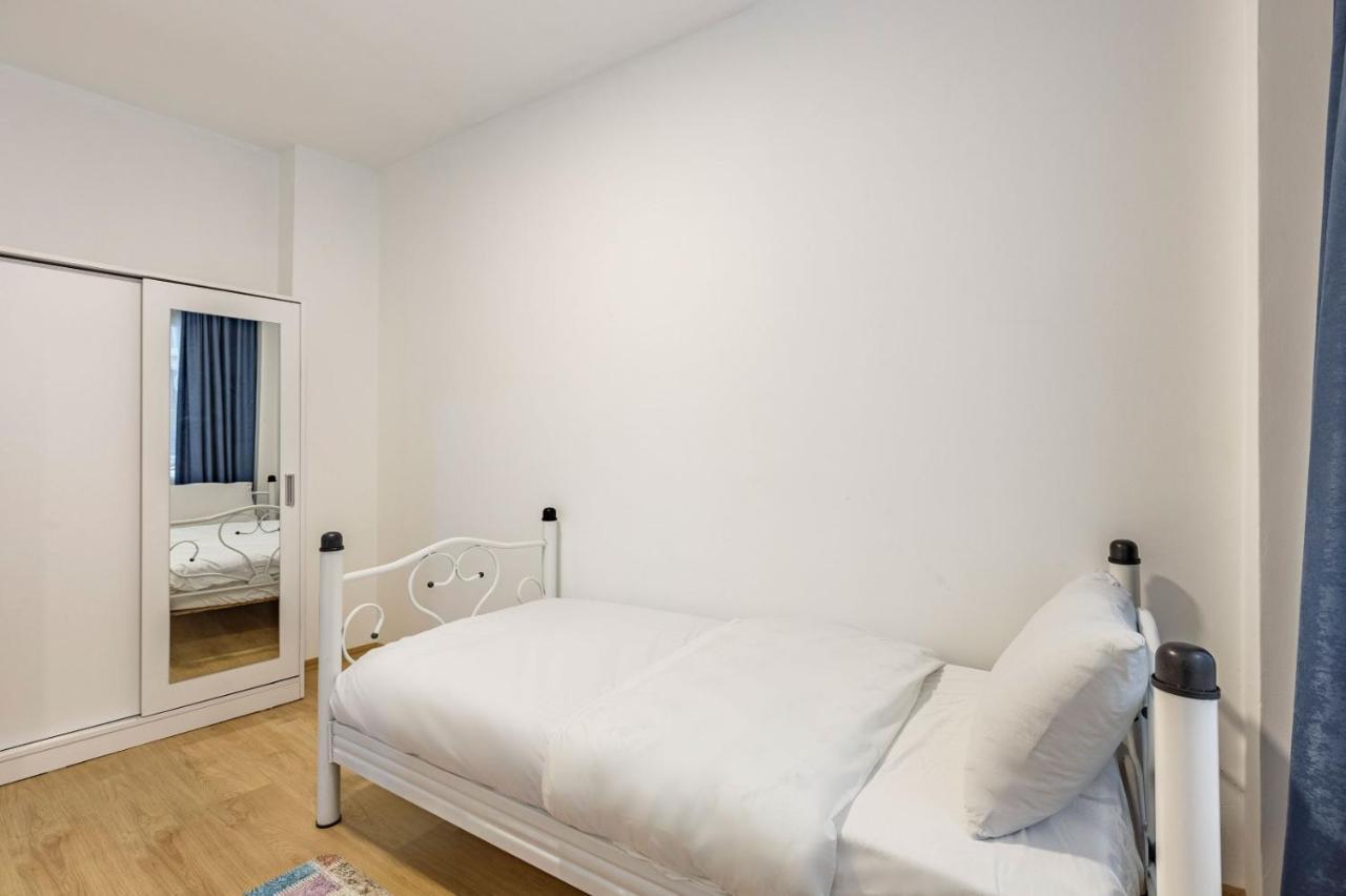 Apartamento Altiyol Boga, Center Of Kadikoey Estambul Exterior foto