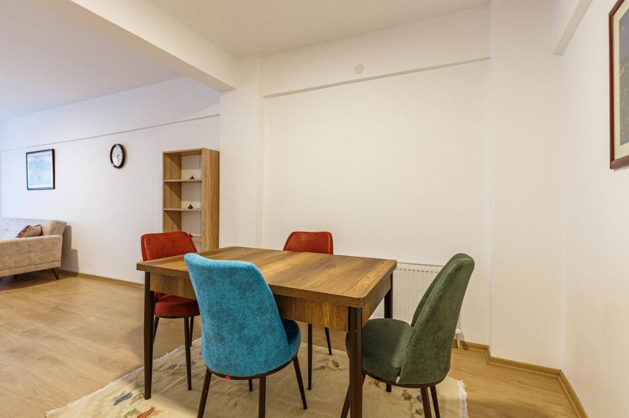 Apartamento Altiyol Boga, Center Of Kadikoey Estambul Exterior foto