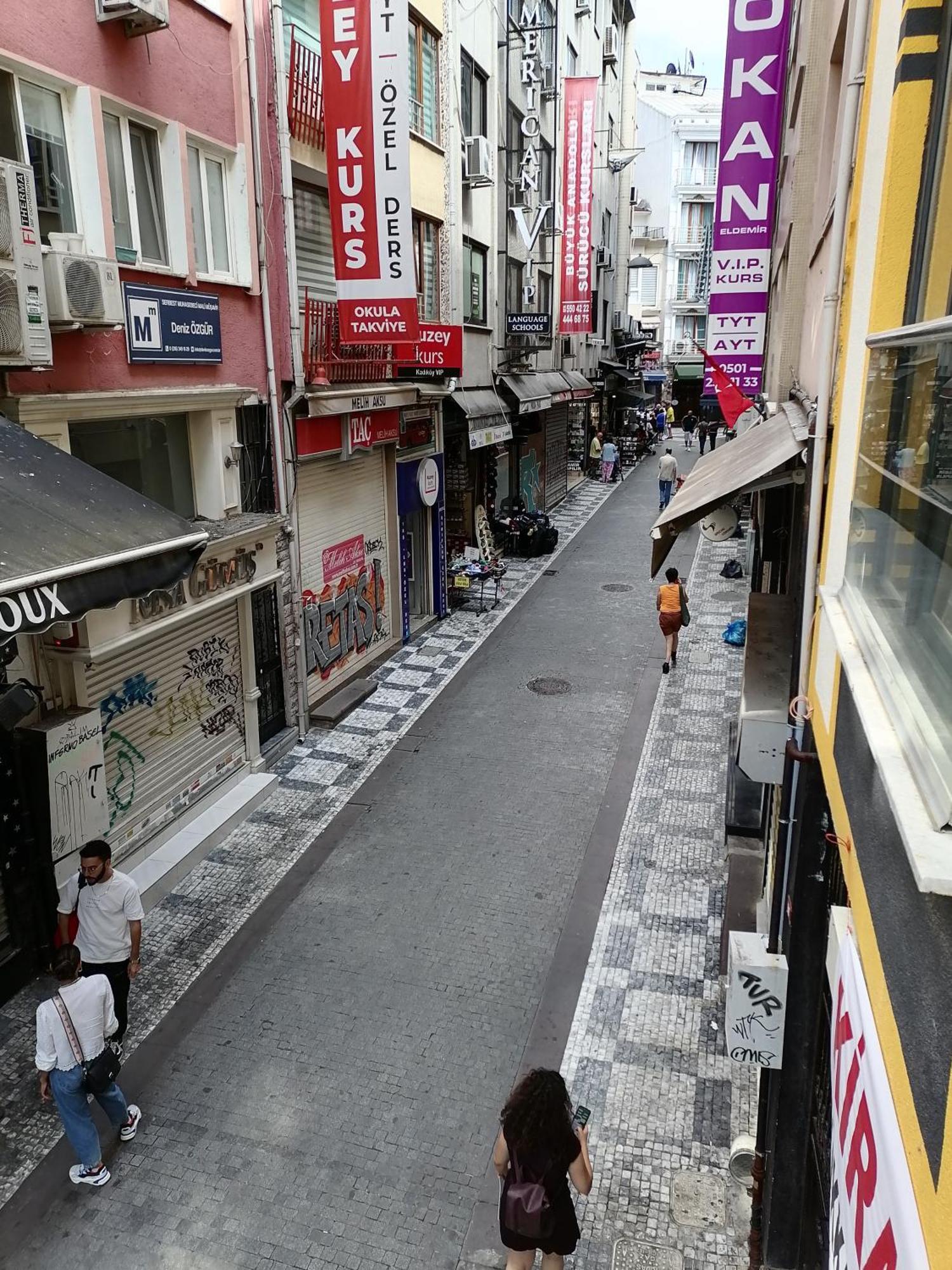 Apartamento Altiyol Boga, Center Of Kadikoey Estambul Exterior foto